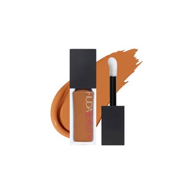#FAUXFILTER LUMINOUS MATTE CONCEALER (CORRECTOR MATE)